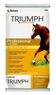 - Remote interactive pet feeder Triumph Professional Horse Feed